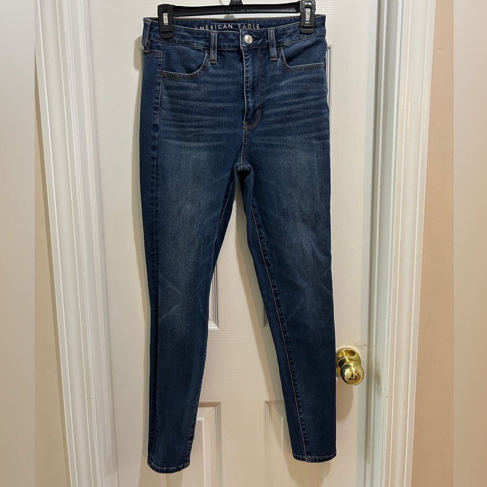 Womens American Eagle super hi-rise jegging size 6